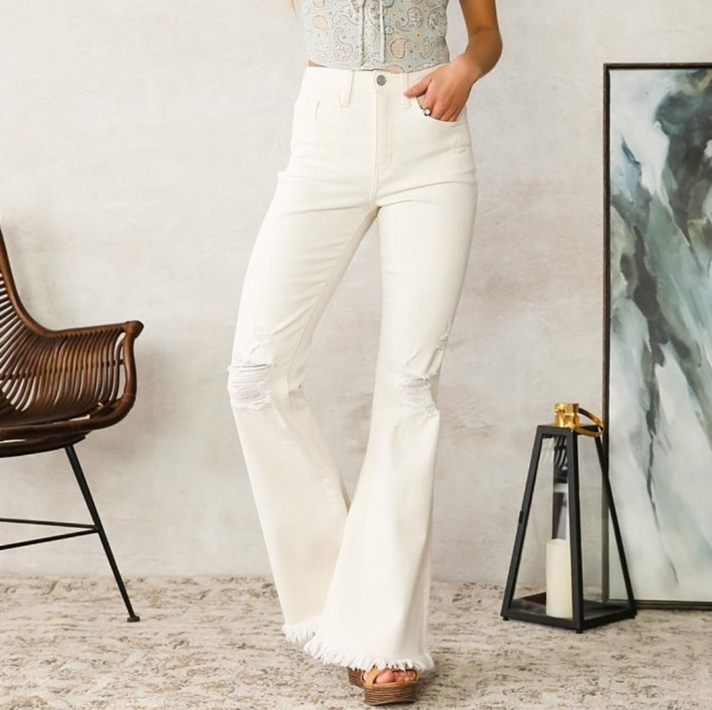 Willow & Root Ultra High-Rise White Flare Jeans - Women, Buckle Jeans
